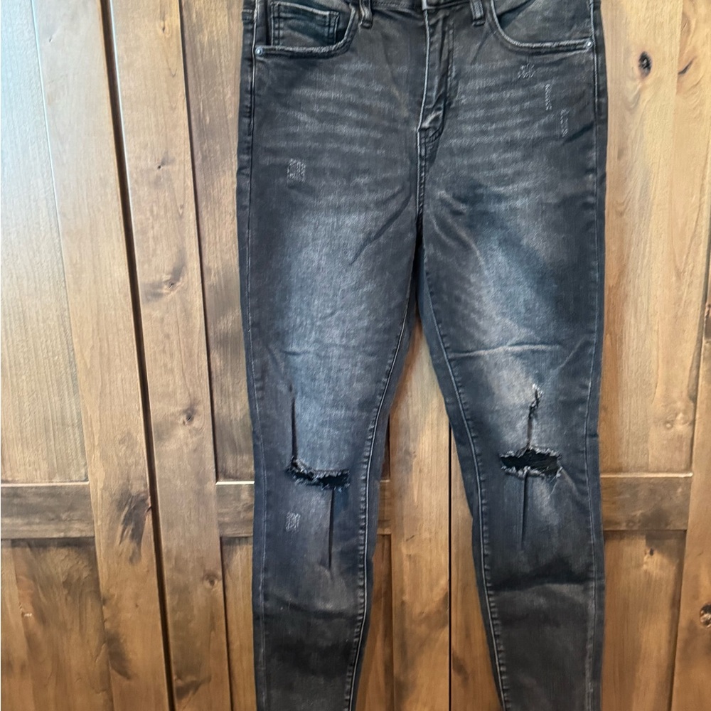 Women's Black Distressed Skinny Jeans